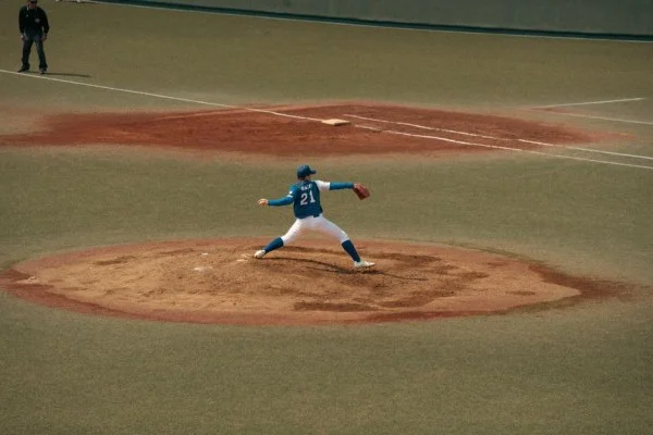 山本由伸道奇首季自责分率亮眼国联赛扬奖竞争格局透视